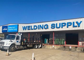 Linde Welding Gas & Equipment Center storefront in Huntsville, TX