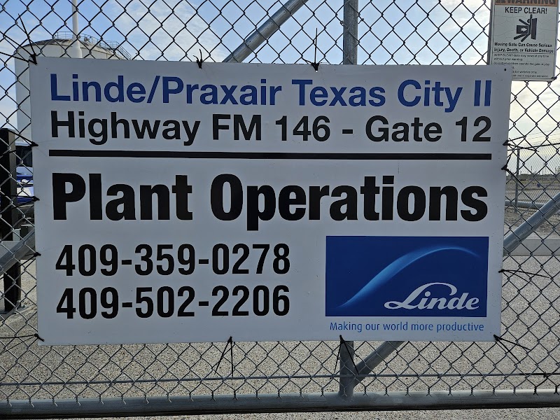 Praxair Gate # 12 storefront in Texas City, TX
